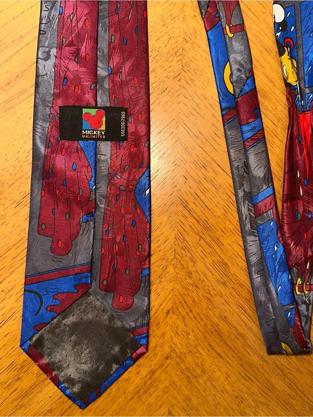 Vintage Mickey Mouse Unlimited Men's Neck Tie Rainy Day Window Disney 90s